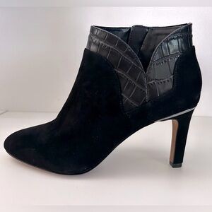 NIB Vince Camuto Vc-Larmana High Heel Booties in Black 6.5m